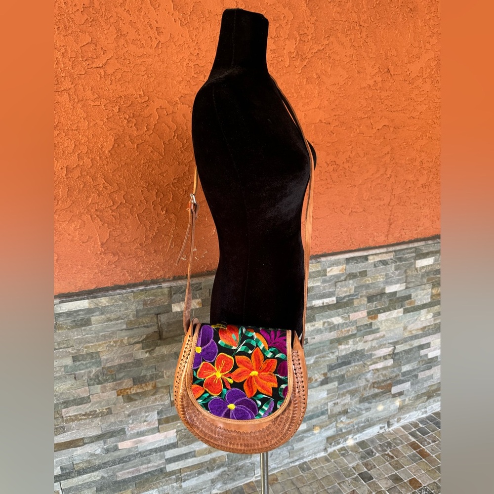 100% leather purse